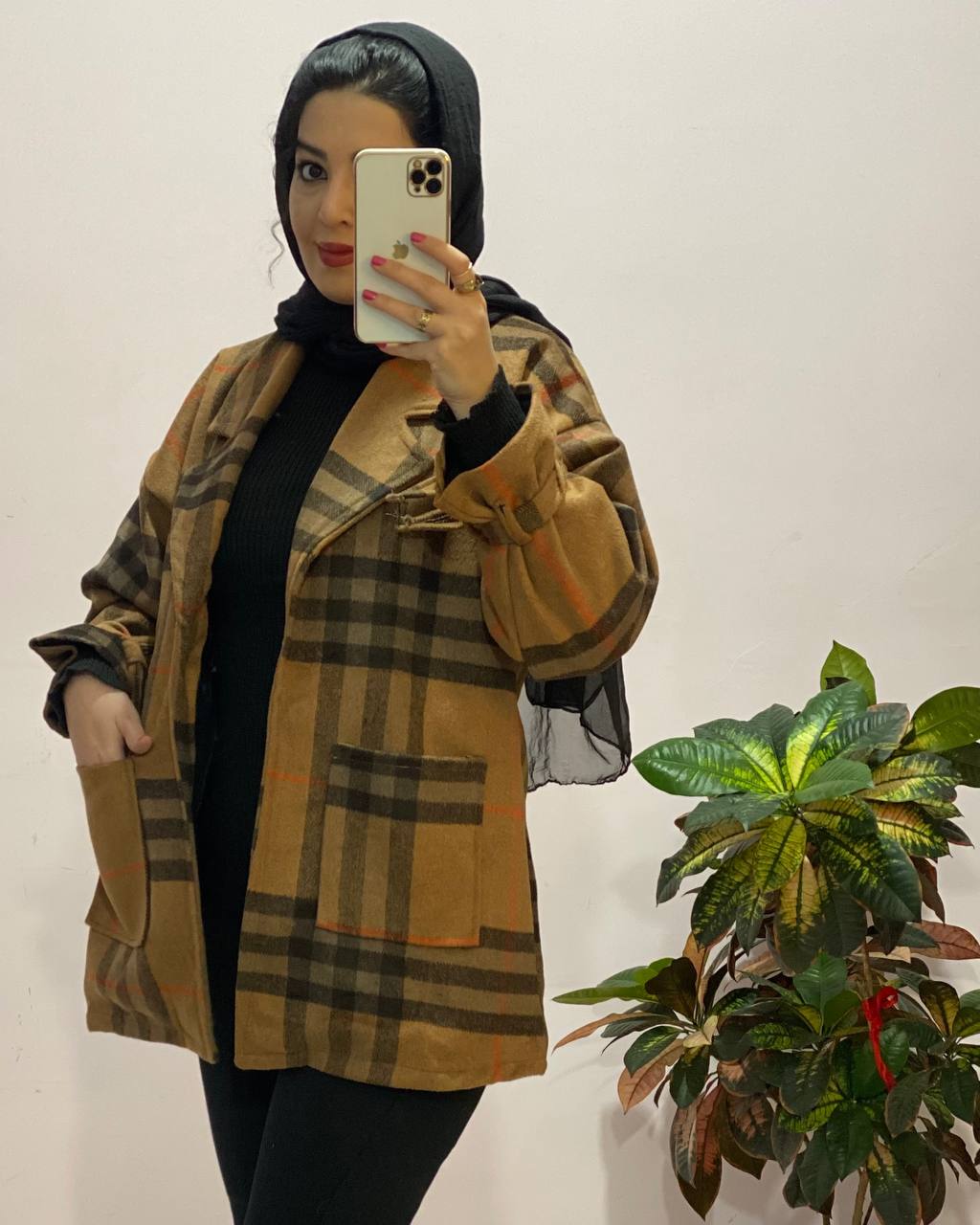 608851AB-3706-487C-814A-DB9B3472154D پالتو فوتر آستردار - تصویر 1