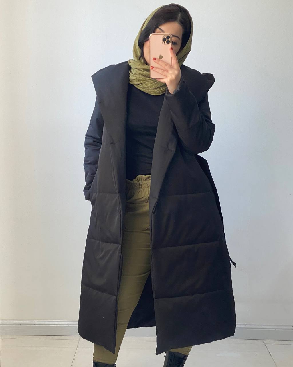 5921B6D0-157A-4EFE-B0C3-E033607B42DA کاپشن بلند شکیلا - تصویر 1